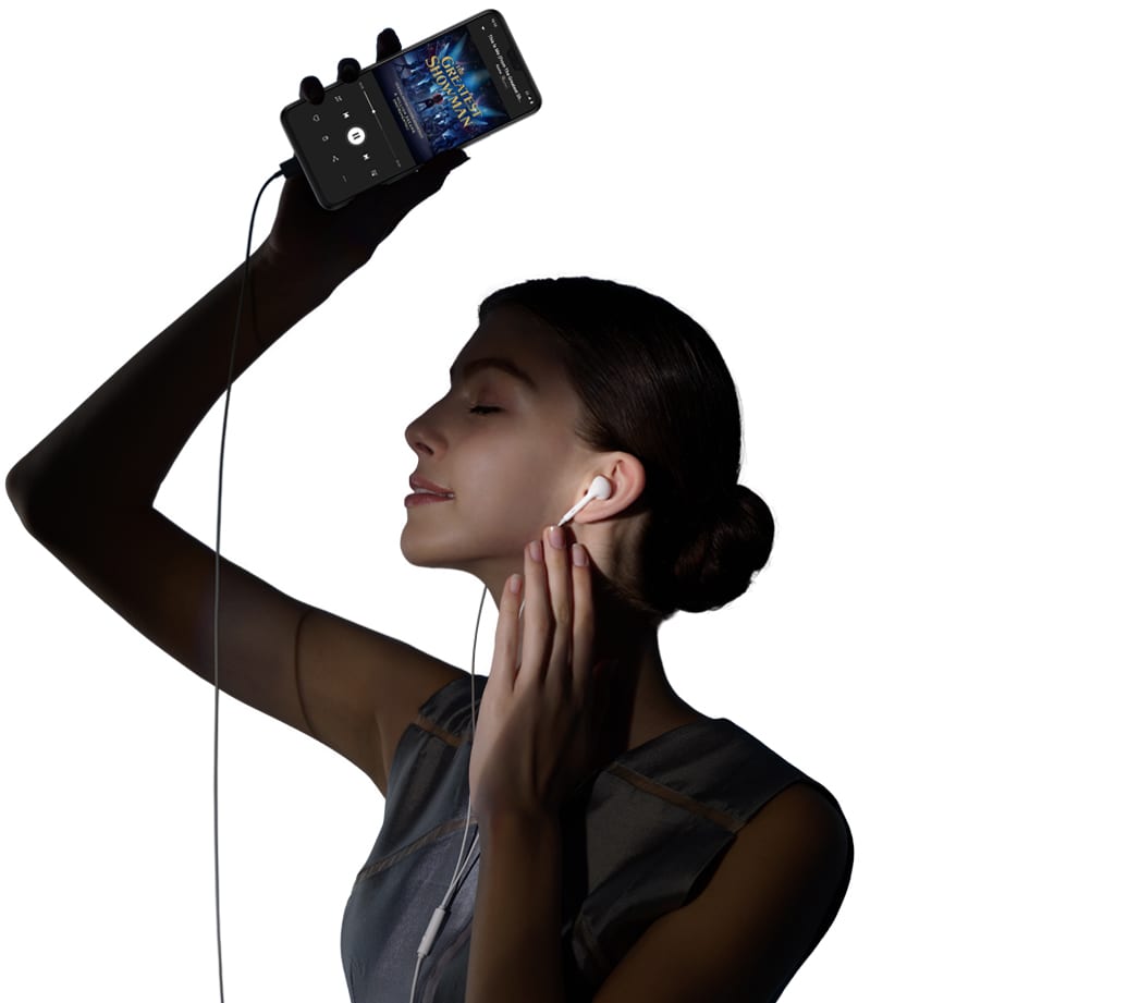 Nghe nhạc cực chất trên điện thoại Vivo V20 Pro 5G 2020