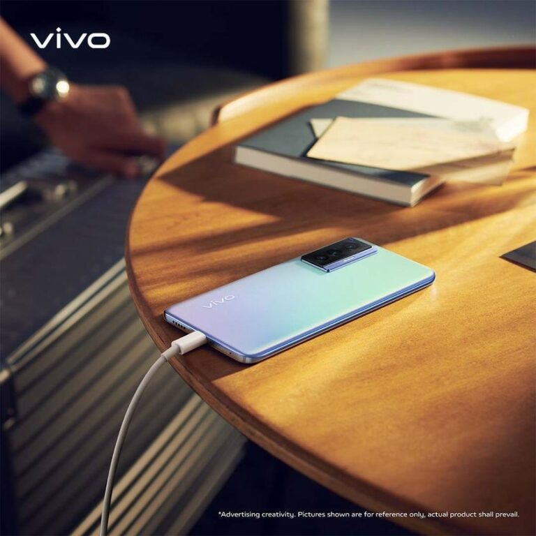 vivo smartphone charging