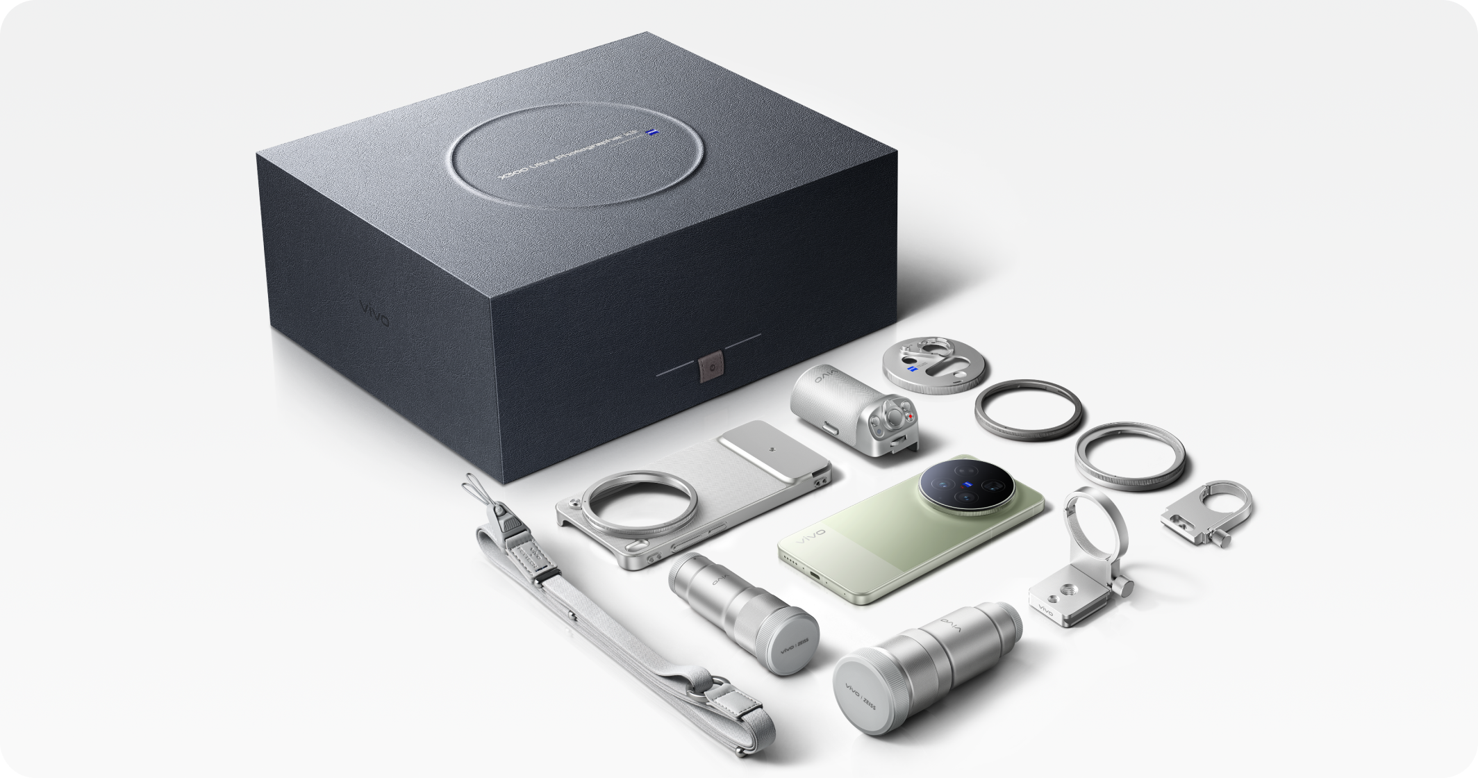 vivo-x300-ultra-paired-with-x300-ultra-photographer-kit.png