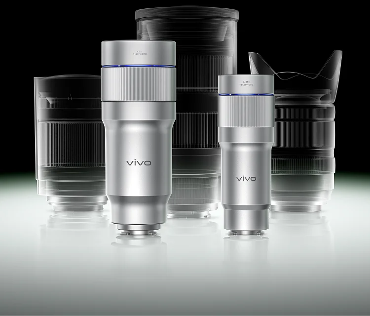 vivo-x300-ultra-with-zeiss-master-lenses-collection.png
