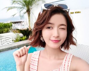 V17 Pro VS S1 Pro Camera